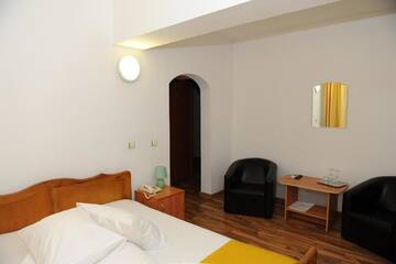 Фото Отель Hotel Green House г. Крайова 3