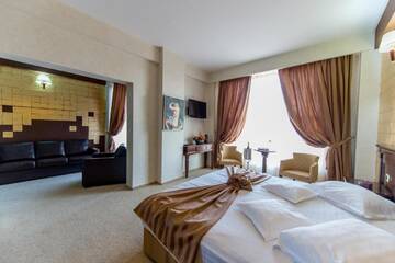 Фото номера Полулюкс Отель Hotel Rexton г. Крайова 6