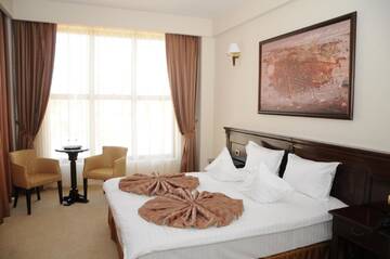 Фото Отель Hotel Rexton г. Крайова 2