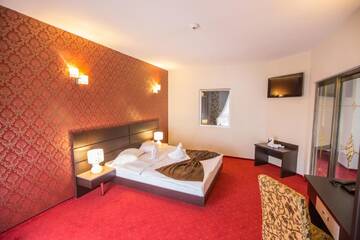 Фото номера Бизнес-люкс Отель Hotel Meliss г. Крайова 4