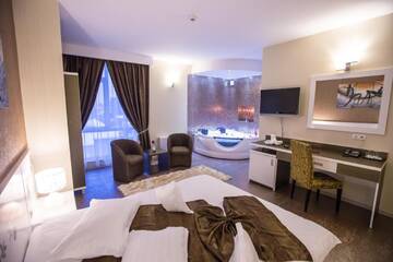 Фото номера VIP-люкс Отель Hotel Meliss г. Крайова 3