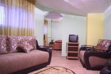 Фото Хостелы Hostel Sport г. Крайова 1