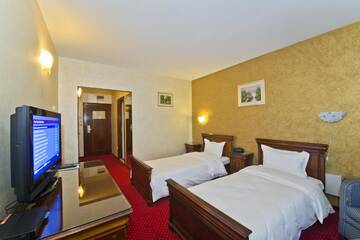 Фото Отель Hotel Bavaria г. Крайова 4