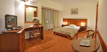 Фото номера Одноместный номер Отель Hotel Emma West г. Крайова 3