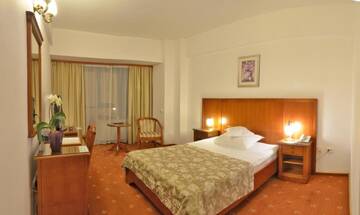 Фото номера Одноместный номер Отель Hotel Emma West г. Крайова 2