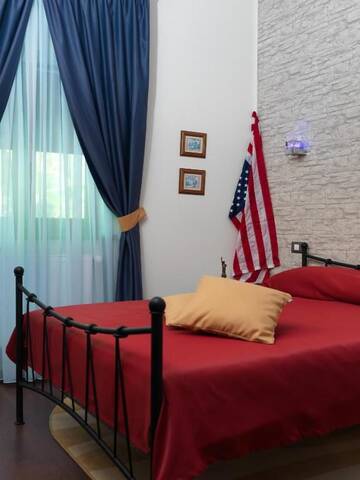 Фото номера Двухместный номер с 1 кроватью Гостевой дом La Favorita Guesthouse Boutique г. Крайова 3
