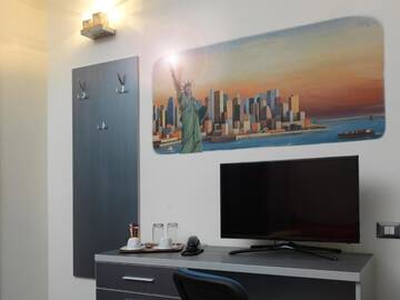 Фото номера Двухместный номер с 1 кроватью Гостевой дом La Favorita Guesthouse Boutique г. Крайова 11