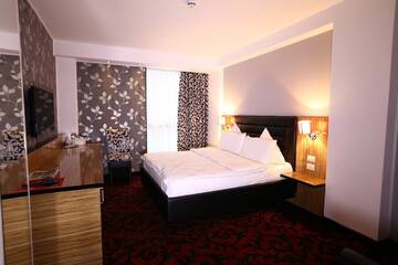 Фото Отель Hotel Articus г. Крайова 4