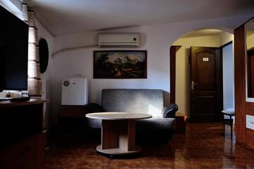 Фото номера Двухместный номер с 1 кроватью или 2 отдельными кроватями Гостевой дом Pensiunea Luisa г. Крайова 15