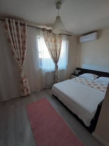 Фото номера Двухместный номер с 1 кроватью Гостевой дом Casa Flamingo г. Крайова 7