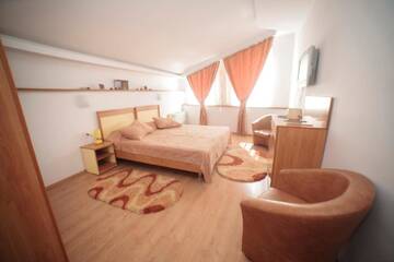 Фото номера Улучшенная вилла Гостевой дом Vila Plushotel г. Крайова 17