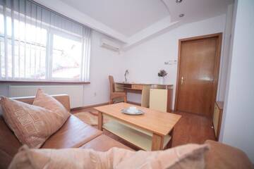 Фото номера Улучшенная вилла Гостевой дом Vila Plushotel г. Крайова 30