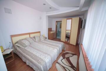 Фото номера Улучшенная вилла Гостевой дом Vila Plushotel г. Крайова 31