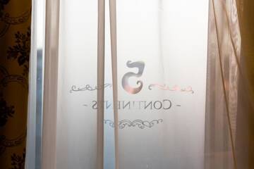 Фото номера Двухместный номер с 1 кроватью Отель Hotel 5 Continents г. Крайова 9