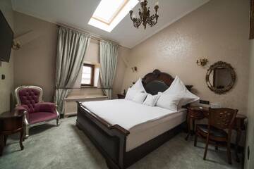 Фото номера Двухместный номер с 1 кроватью Отель Hotel 5 Continents г. Крайова 4