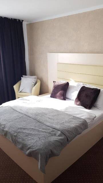 Фото номера Одноместный номер Делюкс Отель MBI Travel Inn г. Крайова 5