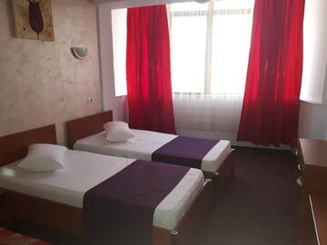 Фото Отель Hotel Flormang г. Крайова 3