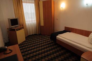 Фото номера Одноместный номер Отель Plus Hotel г. Крайова 2