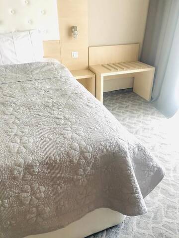 Фото номера Двухместный номер Делюкс с 1 кроватью Отель Hotel Plaza г. Крайова 6