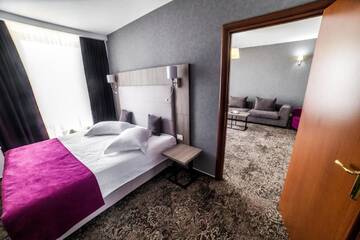 Фото номера Апартаменты Отель Hotel Europeca г. Крайова 4